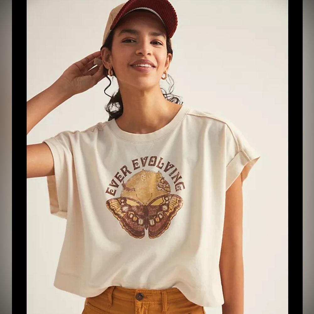 HARLEY AND J X ANTHROPOLOGIE Ever Evolving
Butterfly T-Shirt